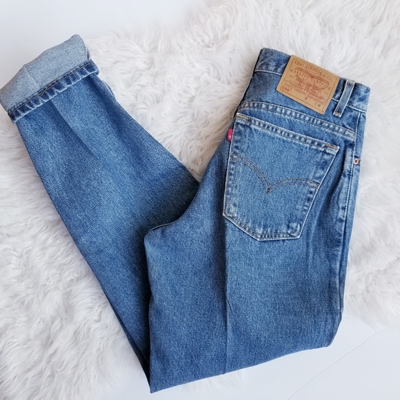 Levi's Denim - Vintage levis 550 tapered leg high waist jeans